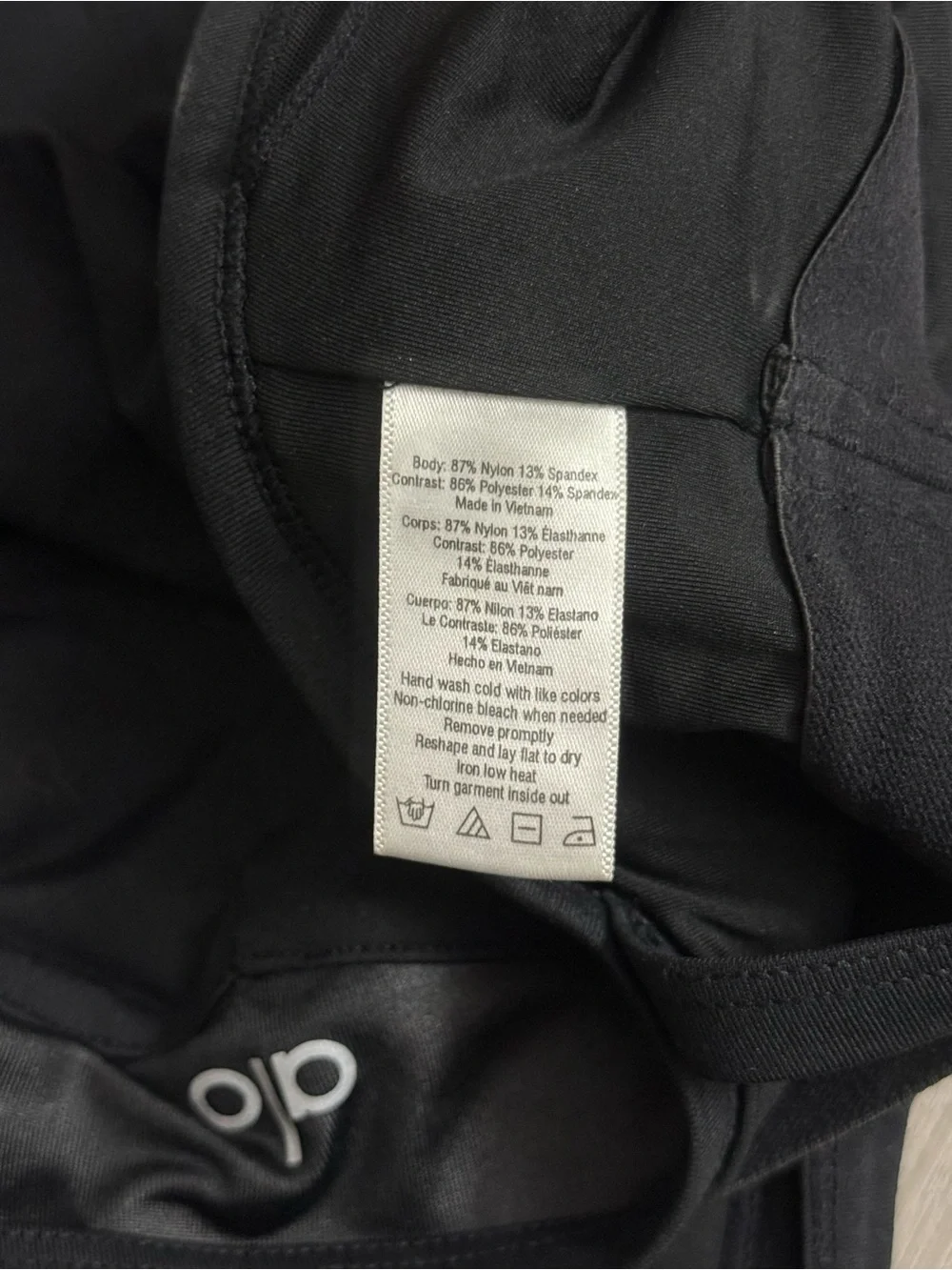 ALO Yoga Black Cross Strap Bra Top size M - Picture 5 of 5